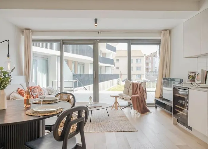 Amazing Near The Sea 公寓